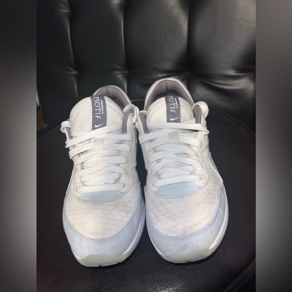 Nike Air Max Motif White Aura GS size 4.5Y women’s 6 - Picture 5 of 13